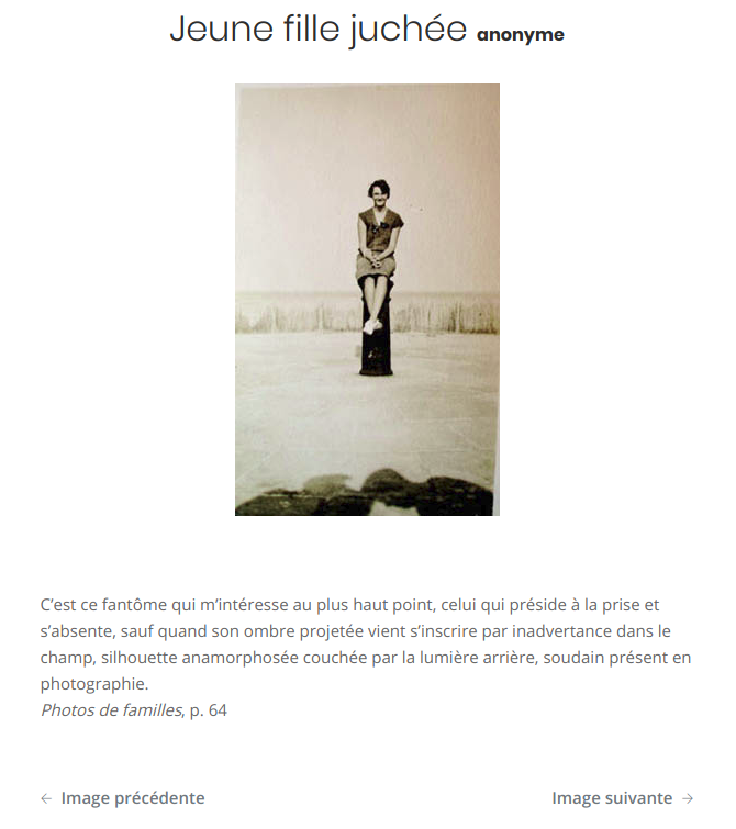 Jeune fille juchée (anonyme), photo légendée par Anne-Marie Garat, Images & Cie.